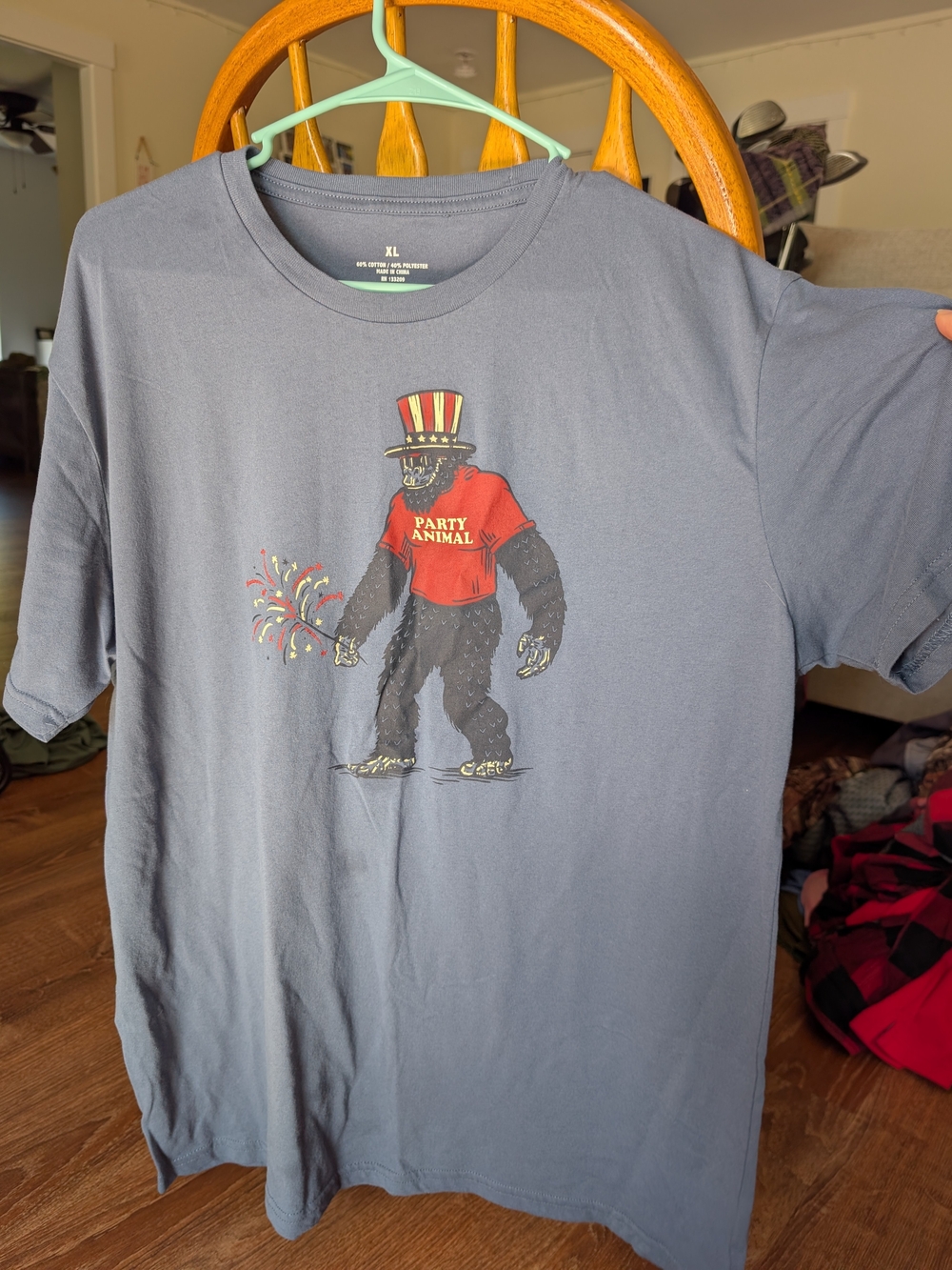 Americana Squatch Party Animal Graphic Tee - Men's XL Gray